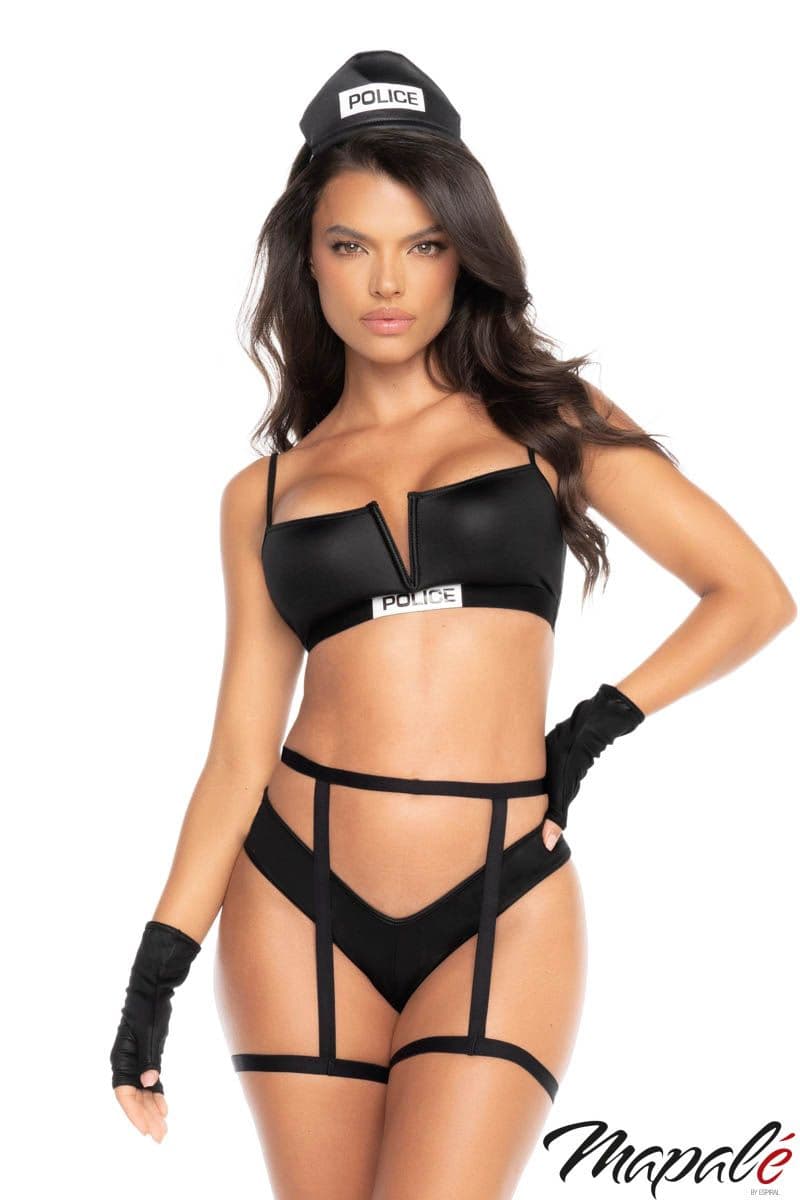 Image at index 0 in the carousel